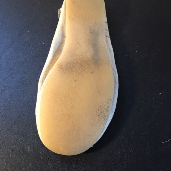 Adorable Japanese flats - Picture 3 of 3